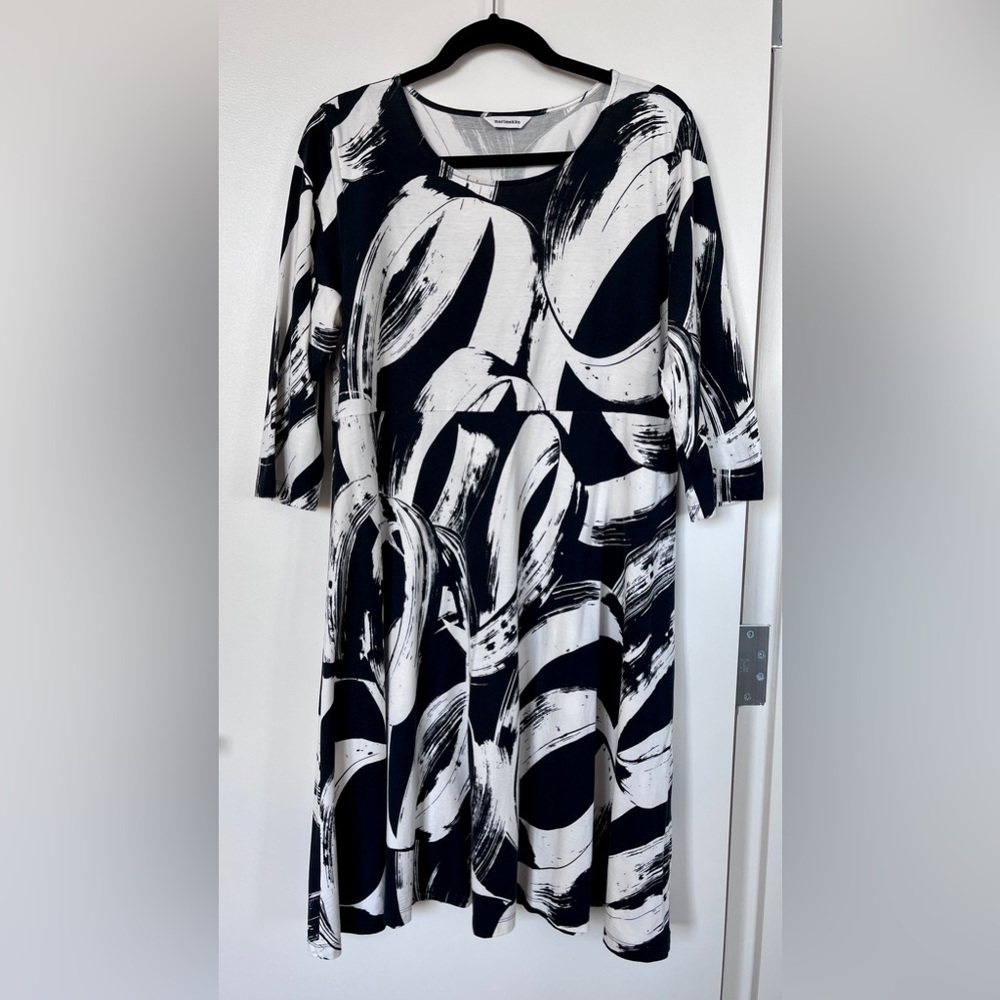 Marimekko Olivia Hulahula Dress - Picture 3 of 12